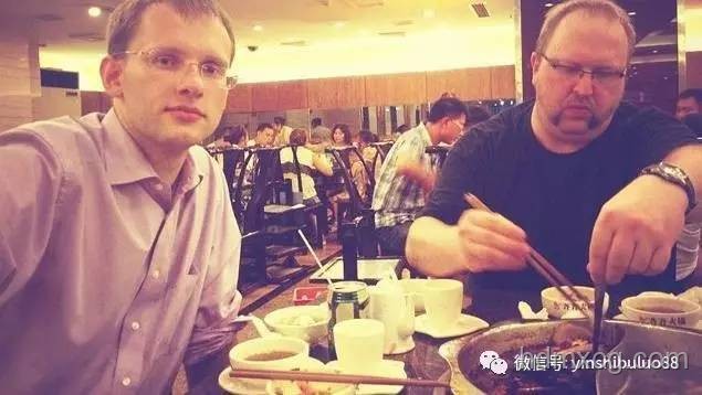 老外看变脸：场面失控背后的文化碰撞与融合分析